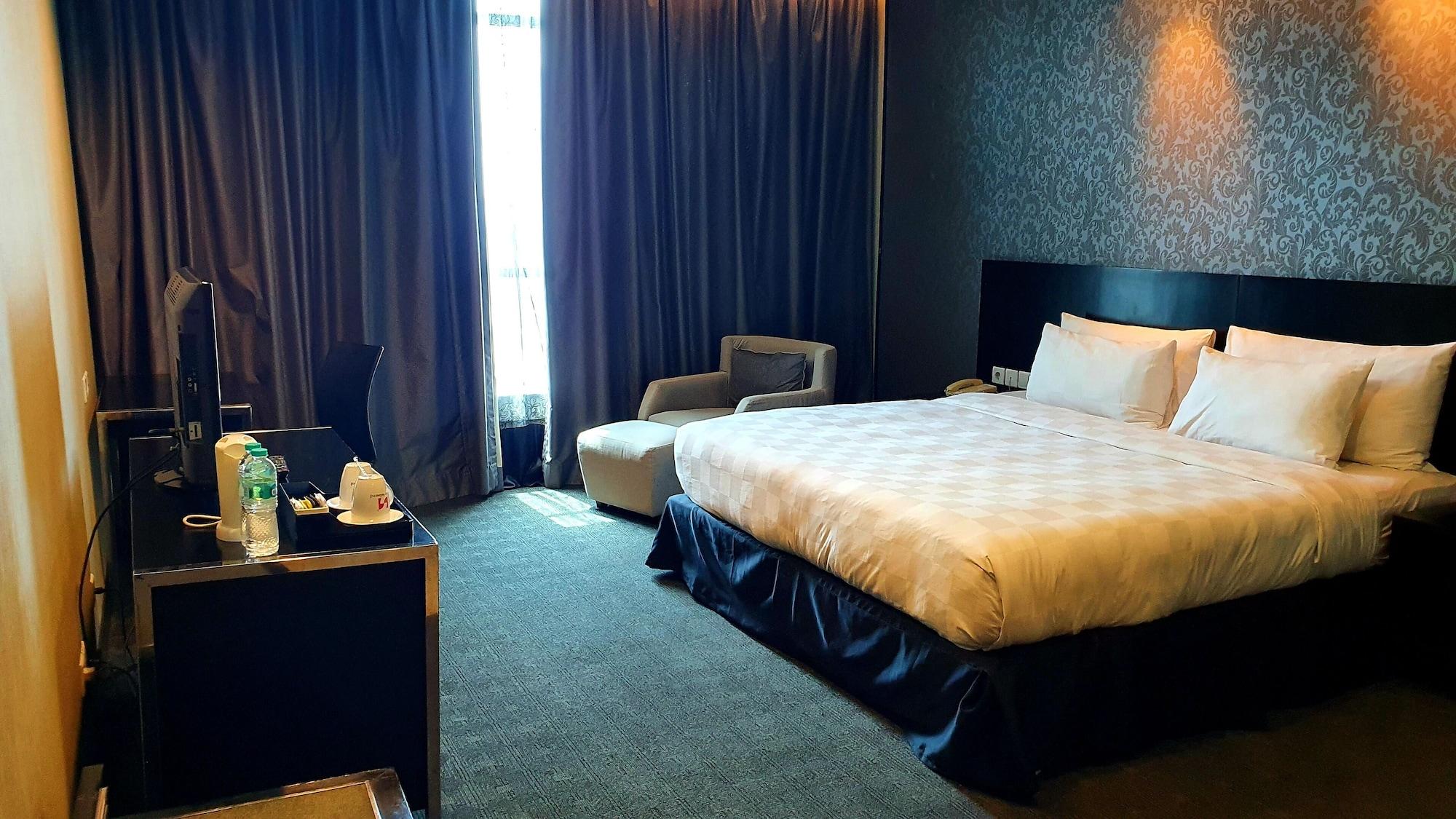 Swiss-Belhotel Mangga Besar Jakarta Extérieur photo