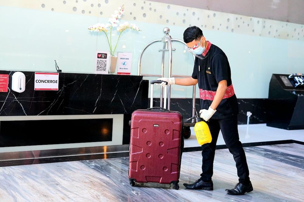 Swiss-Belhotel Mangga Besar Jakarta Extérieur photo